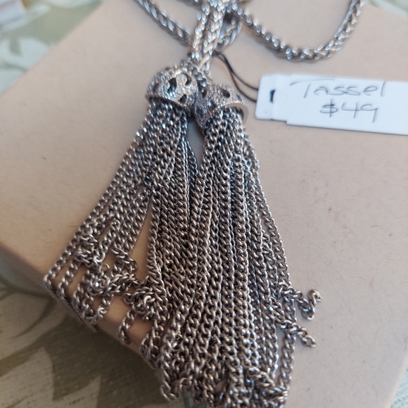 Ladies necklace - Picture 3 of 3